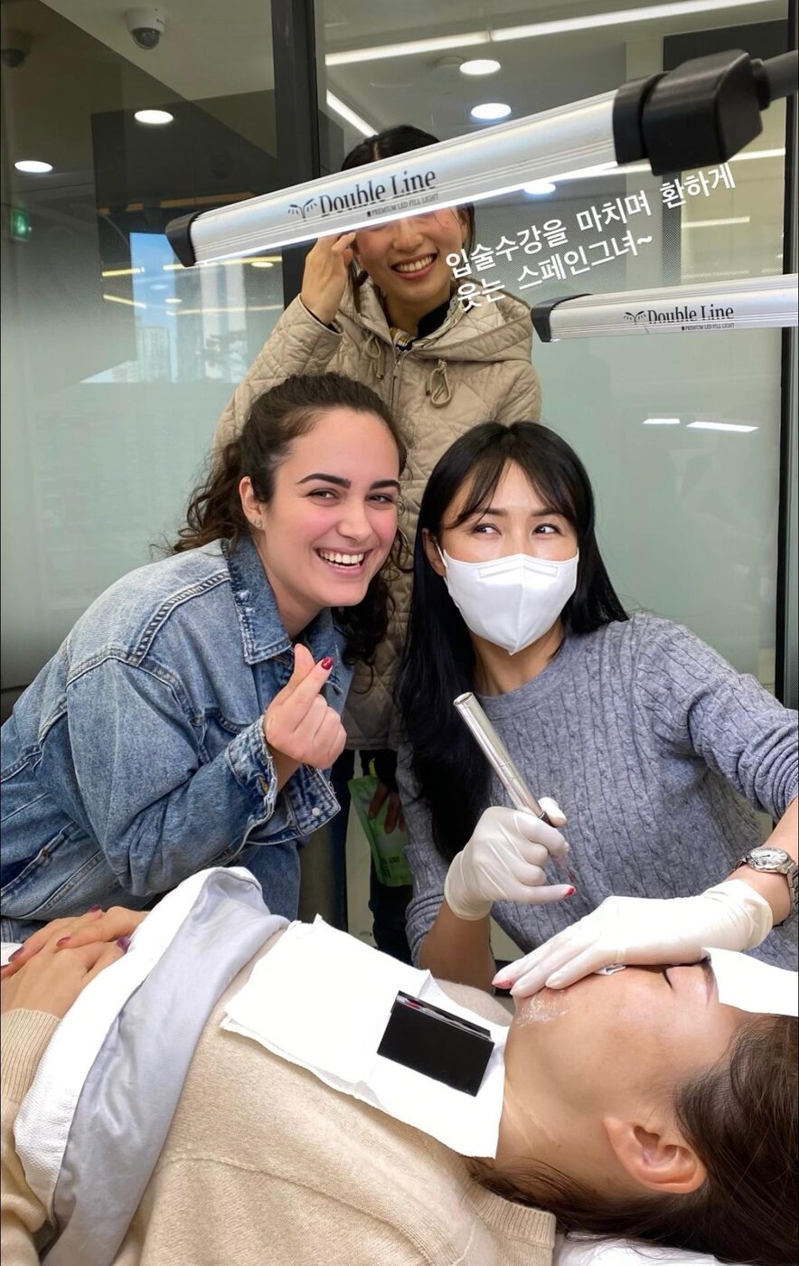 Lip micropigmentation training in South Korea