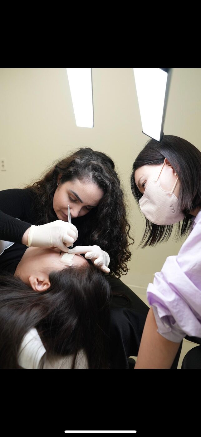 Supervised practice with international specialists